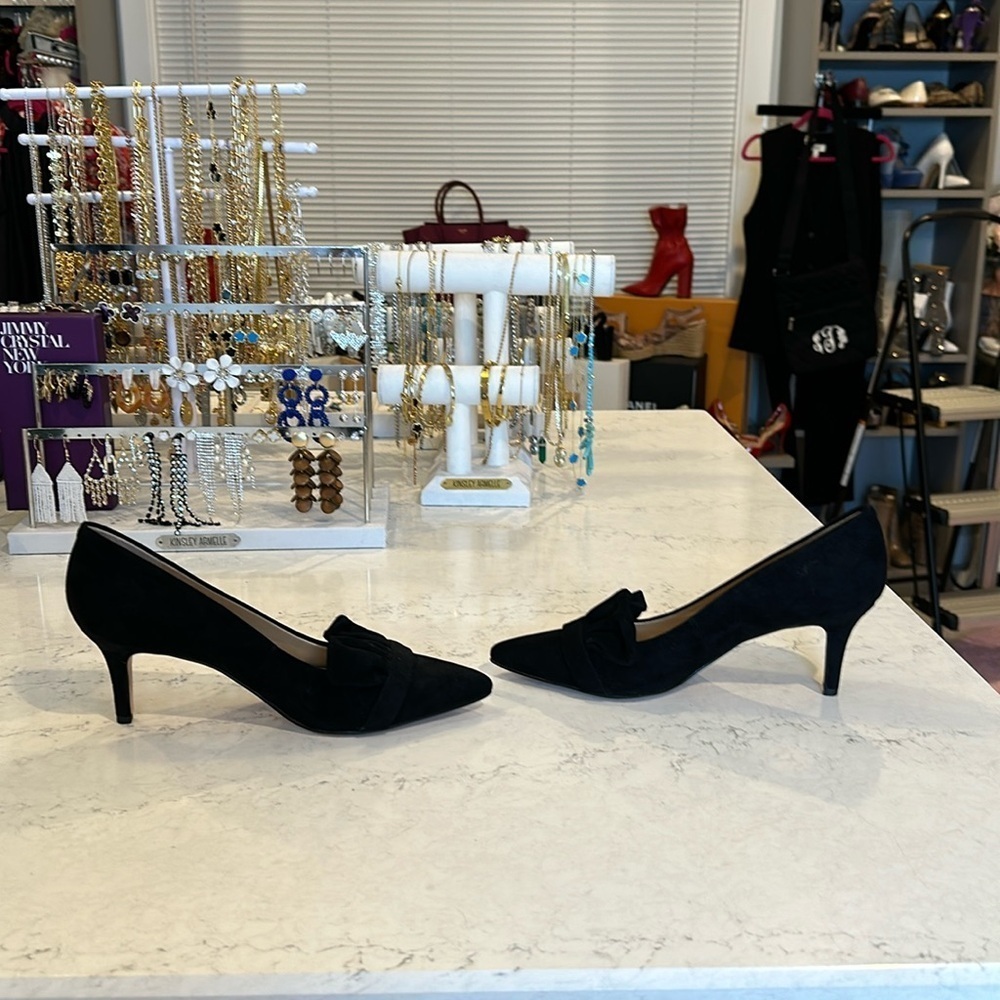 Sole Society Black Suede Pointed-Toe Kitten Heels with Knot Detail